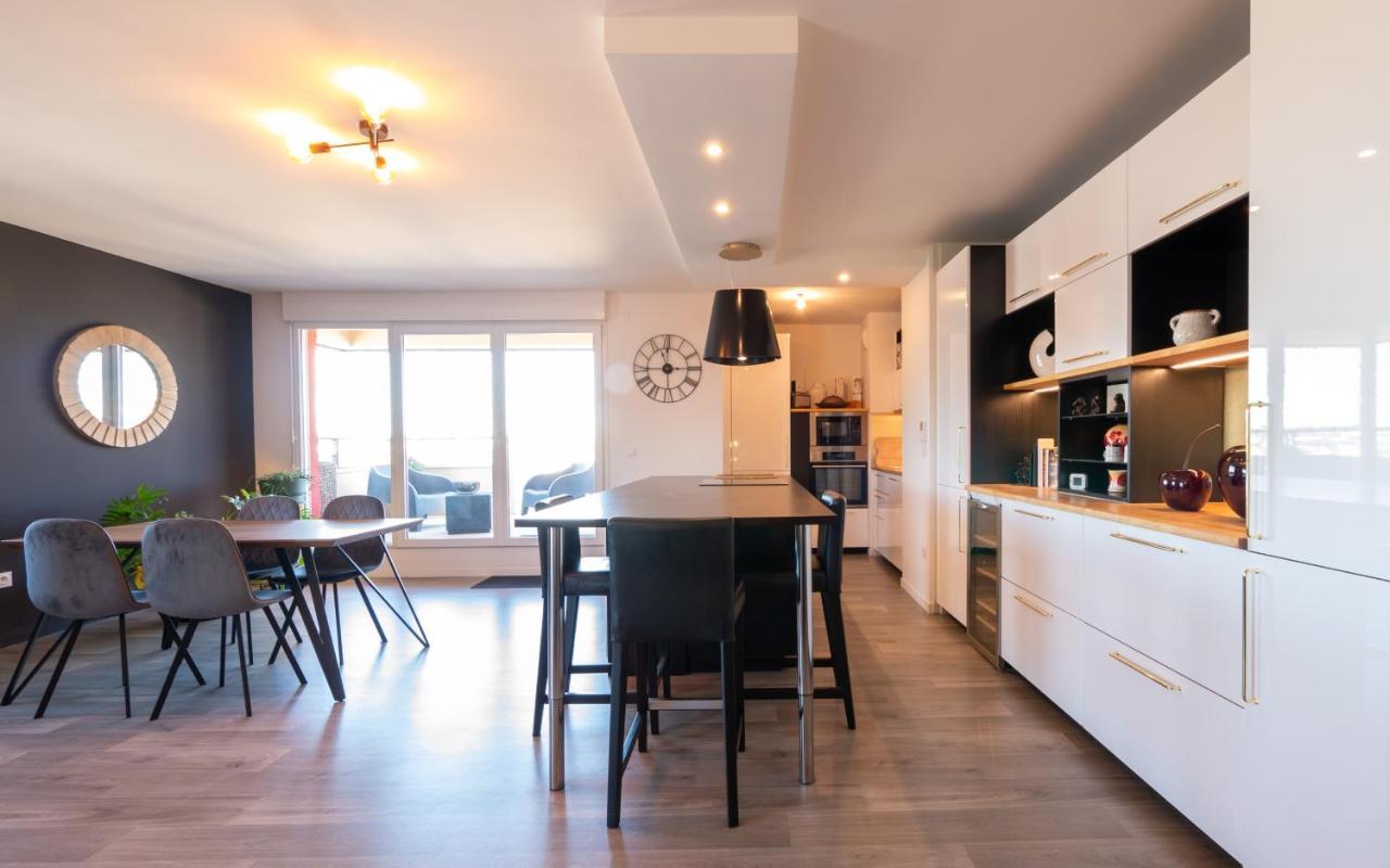 Le Luxury - Rooftop - Circuit - 4 Pers Apartman Le Mans Kültér fotó